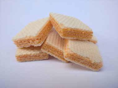 Gofret yığın beyaz arka plan üzerinde