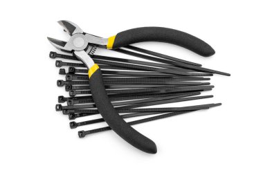 Beyaz arka planda sarı kesiciler. Yan kesme aracı.