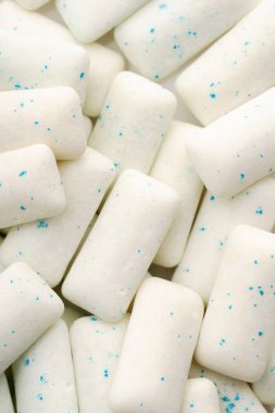 Sakız. Naneli sakız çiğneme pedleri. Sakız arkaplanı