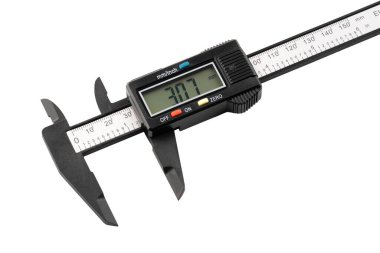 Metal kalibre beyaz arka planda izole edildi. Araçlar.