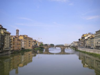 İtalya, Floransa 'da Arno Nehri