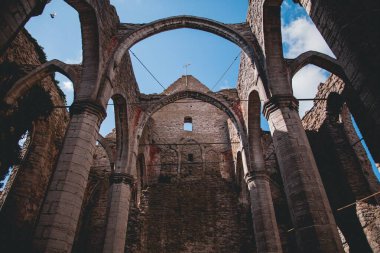 İsveç 'in Gotland adasında Visby' nin etrafını geziyor