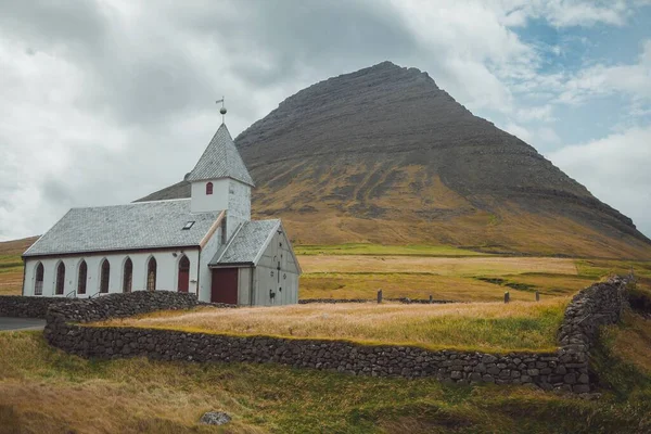 Vidareidi Kirkja Vidoy Färöarna — Stockfoto