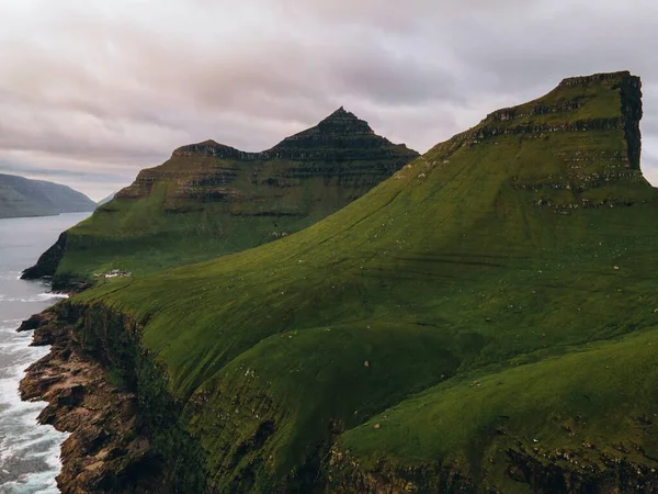 Trollanes Paisagem Ilha Kalsoy Nas Ilhas Faroé — Fotografia de Stock