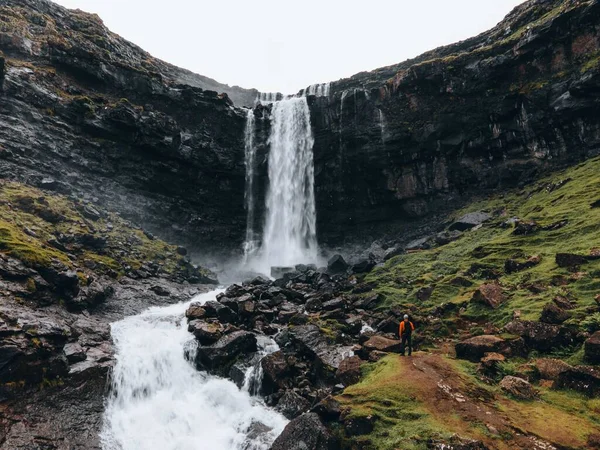 Водопад Фосса Видно Фарерских Островах — стоковое фото