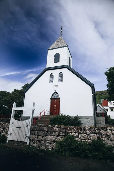Kvivikskyrkan Kvivik Färöarna — Stockfoto