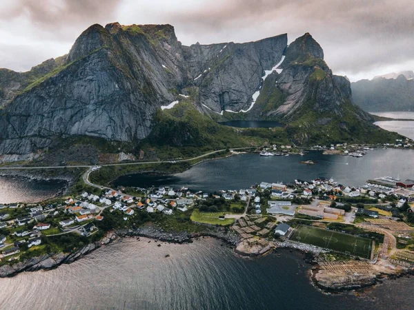挪威Lofoten群岛的Reine镇 — 图库照片