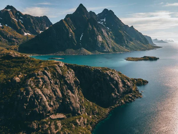 ノルウェーのロフテン諸島のマーベル島からの眺め — ストック写真
