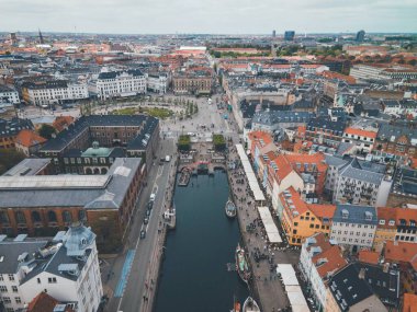 Kopenhag 'daki Nyhavn Limanı, Danimarka İHA