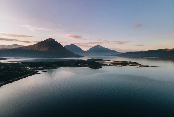 ノルウェーのロフトテン諸島周辺からの眺め — ストック写真