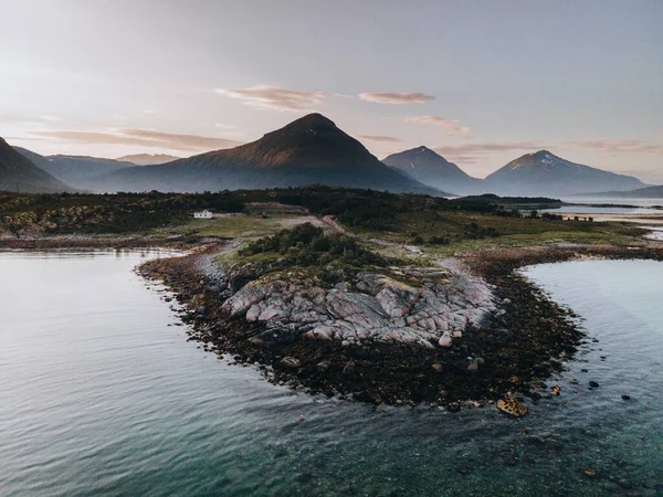 ノルウェーのロフトテン諸島周辺からの眺め — ストック写真