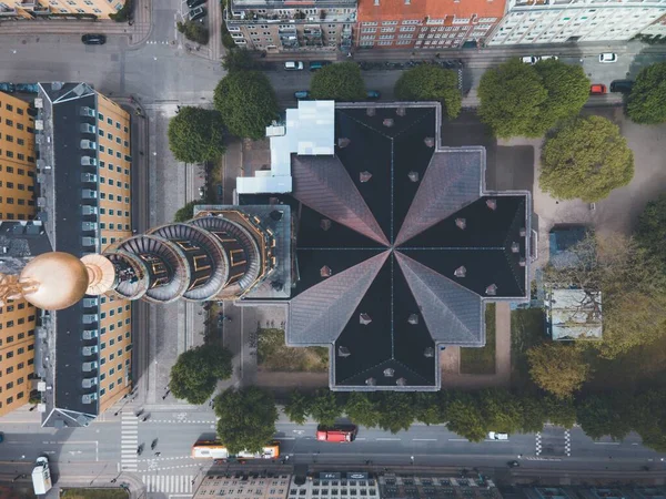 丹麦哥本哈根的我们的救世主教堂 Vor Frelsers Kirke Drone — 图库照片