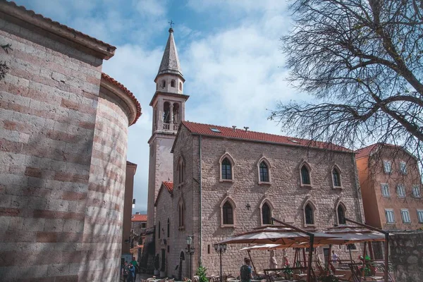 Budva 'nın Karadağ' daki Eski Kentinde Aziz İvan Kilisesi