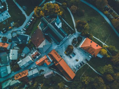 Slovenya, Bled 'deki St. Martin Kilisesi' nin insansız hava aracı görüşleri