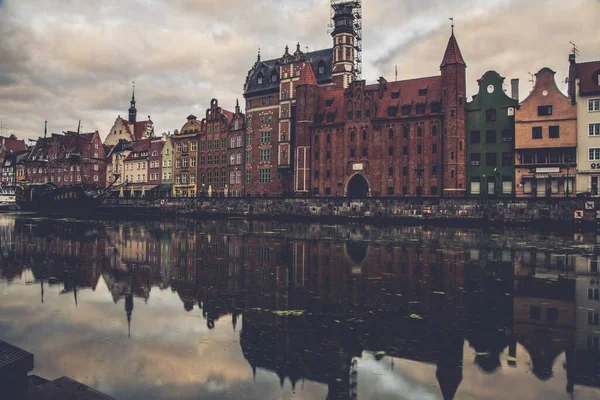 Ημερήσια Προβολή Της Πολωνικής Πόλης Του Γκντανσκ — Φωτογραφία Αρχείου