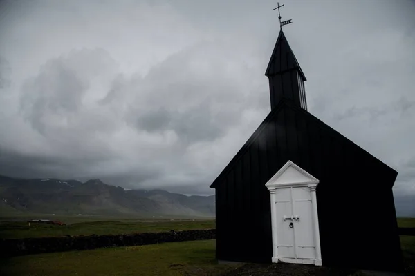 Kościół Budkirkja Półwyspie Snaefellsness Islandii — Zdjęcie stockowe