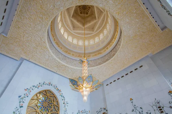 Вид Стороны Мечети Шейха Заида Абу Даби — стоковое фото