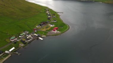 Faroe Adalarındaki Hvannasund Kilisesi.