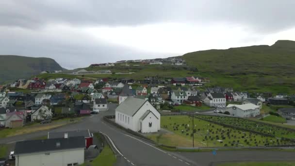 Eidi Village Eysturoy Färöarna Drone — Stockvideo