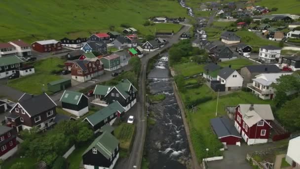 Village Kvivik Sur Streymoy Dans Les Îles Féroé Par Drone — Video