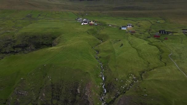 Drone Faroe Islands Vidoy Villingardalsfjall — 비디오