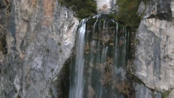 Boka Waterfall Slap Boka Slovenia Drone — стокове відео