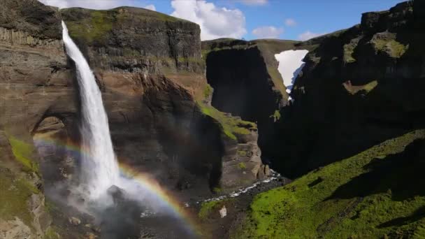 Haifoss Cachoeira Islândia Por Drone — Vídeo de Stock
