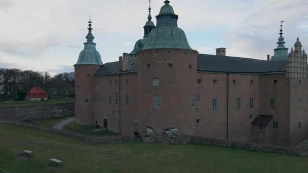 Kalmar Kastély Svédországban Drone — Stock videók