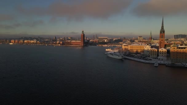 State House Stockholm Zweden Door Drone — Stockvideo