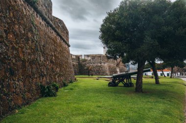 Sao Miguel, Azores, Ponta Delgada 'daki Forte de Sao Bras' dan görüntüler.