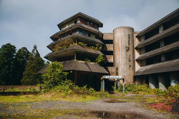 Hotel Abandonado Perto Miradouro Vista Rei São Miguel Açores — Fotografia de Stock
