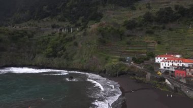 Seixal, Madeira Portekiz 'de İHA 4 tarafından