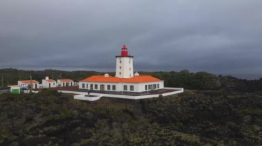 Pico Adası 'ndaki Farol da Ponta da Iha, Azores.