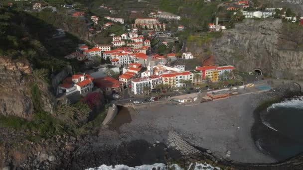 ポンタ ソルIn Madeira Portugal Drone — ストック動画