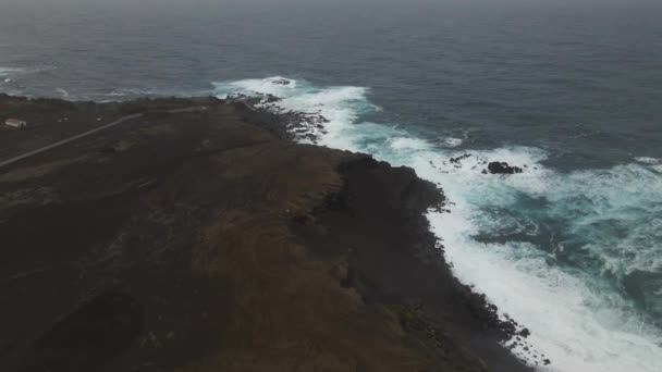 フェア アゾレス諸島カペリンホスの灯台 — ストック動画