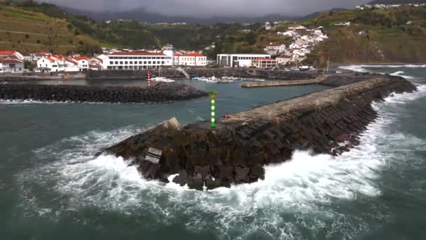 Fale Molo Povoacao Sao Miguel Azorach Przez Drone — Wideo stockowe