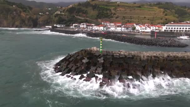 Vagues Povoacao Pier Sao Miguel Aux Açores Par Drone — Video