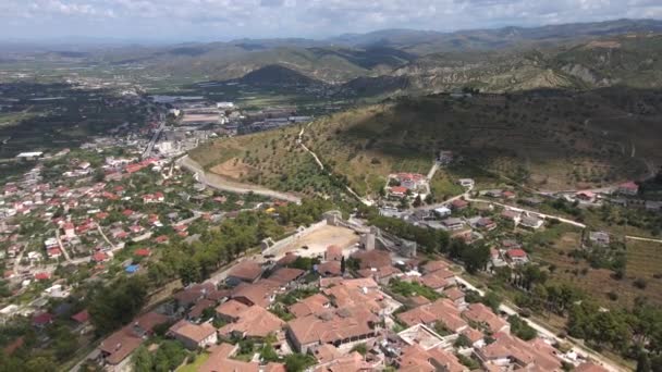 Berat Albania Por Drone — Vídeos de Stock