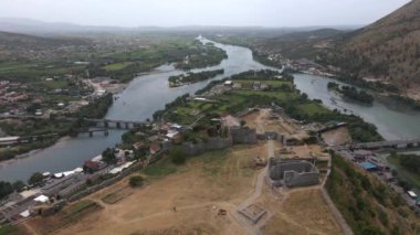 İHA 'nın Arnavutluk' taki Shkoder Şatosu