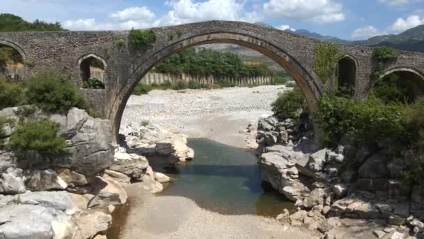 Mesi Bridge Shkoder Albanien Drone — Stockvideo