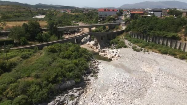 阿尔巴尼亚Shkoder的Mesi Bridge Drone — 图库视频影像