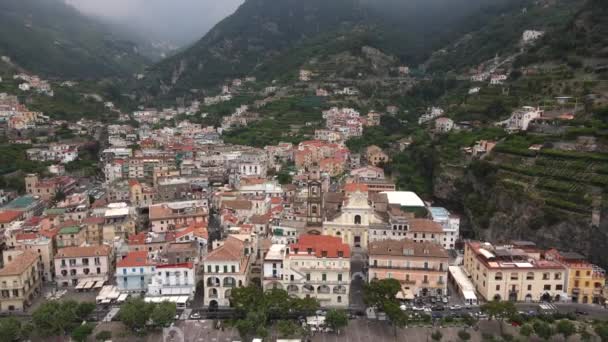 Minori Costa Amalfitana Itália Por Drone Zoom Out — Vídeo de Stock