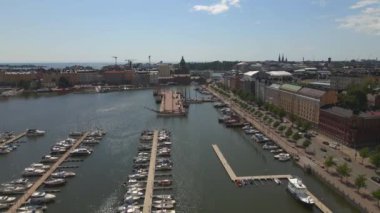 Helsinki, Finlandiya İHA 12