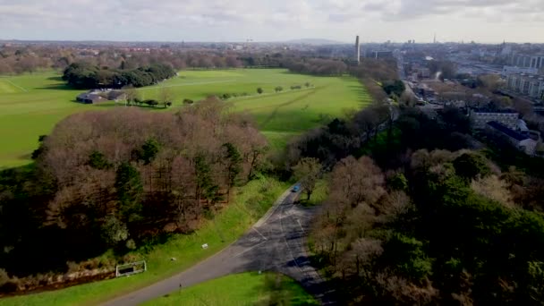 ダブリンにあるウェリントン記念碑 アイルランドのドローン — ストック動画
