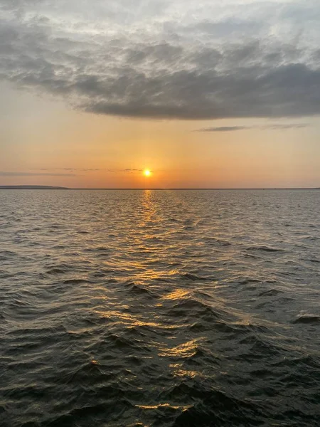 Ein Schöner Blick Auf Den Sonnenuntergang Meer — Stockfoto
