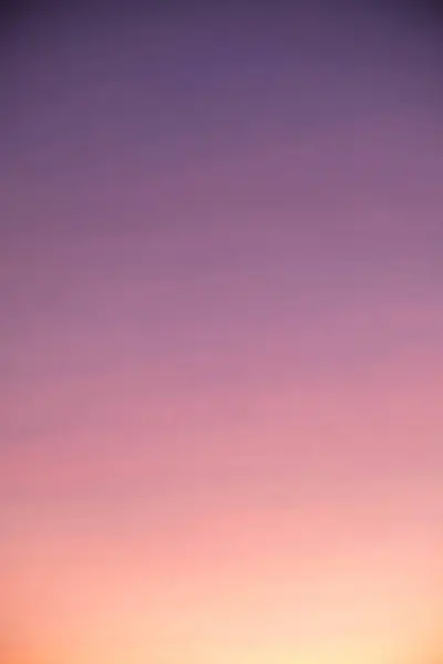 Красивые Оранжевые Облака Солнечный Свет Голубом Небе Идеально Подходят Заднего — стоковое фото