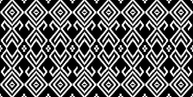 Güzel siyah ve beyaz Taylandlı örülmüş nakış. Siyah arka planda geleneksel geometrik etnik oryantal örüntü, kırpma yolu ile izole Tayland desen kültürü