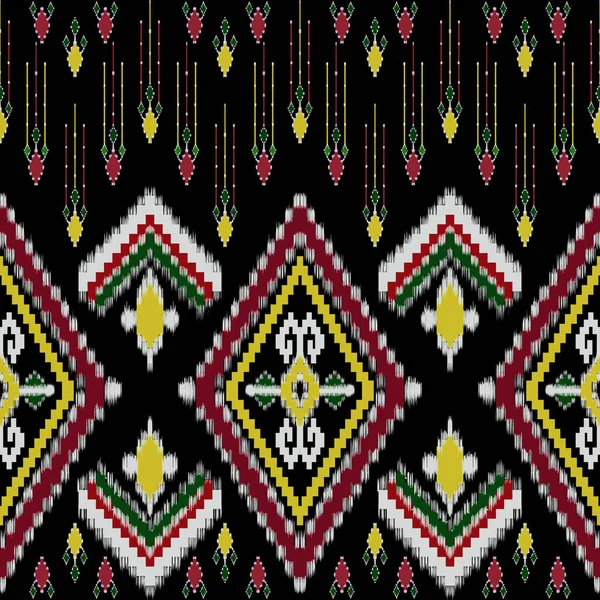 美しいカラフルなタイのニット刺繍 黒の背景に伝統的な幾何学的な民族東洋のパターン クリッピングパスとタイのパターン文化 — ストック写真