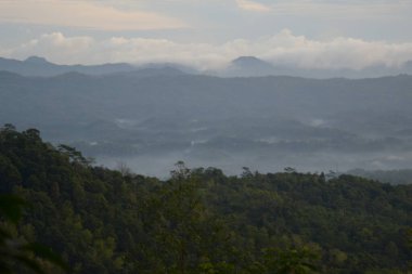 Dağların güzel manzarası