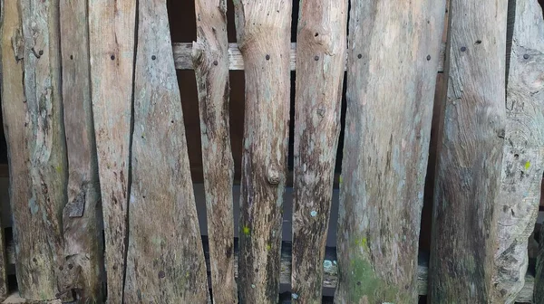 Katı Ahşaptan Yapılmış Geleneksel Çitler — Stok fotoğraf